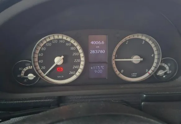 Mercedes clc en buen estado - 2