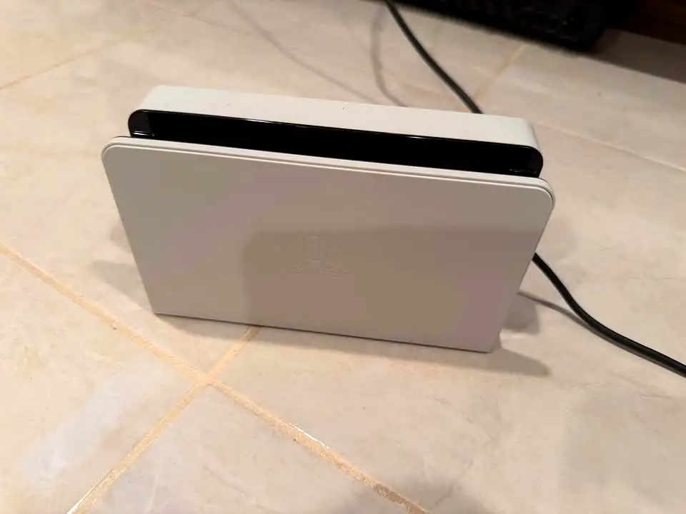 Nintendo switch oled con accesorios y funda - 2