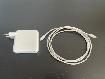 Macbook pro de 16" (2019), 16 gb de ram, 1 tb de ssd, intel core i7 de 2,6 ghz,  - 3