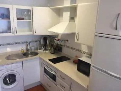 Se alquila piso en centro calle rico - 2