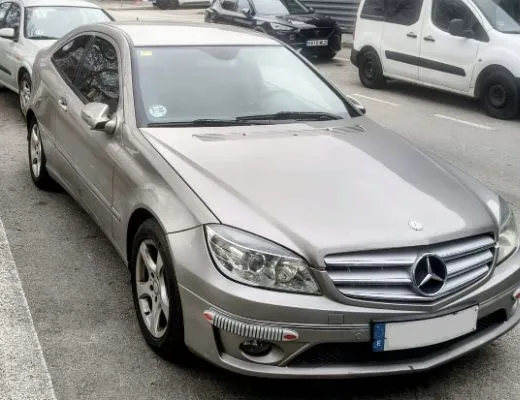 Mercedes clc en buen estado - 3