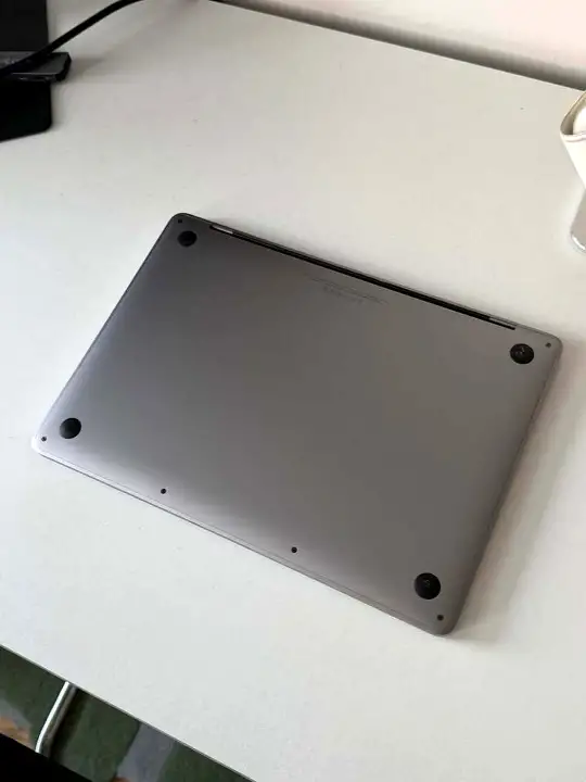 Macbook pro 13-inch (2017) i5 8gb segunda mano - 3