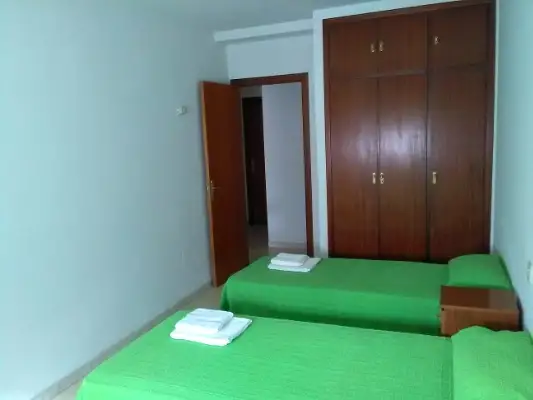 Moto gp 2026 motorland aragón,piso disponible  - 4