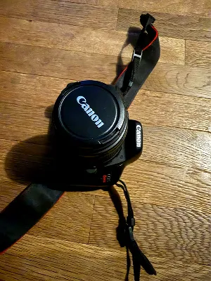 Cámara canon rebel t2i de segunda mano - 2