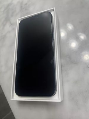 Apple iphone 15 pro max - 256 gb - segunda mano - 4