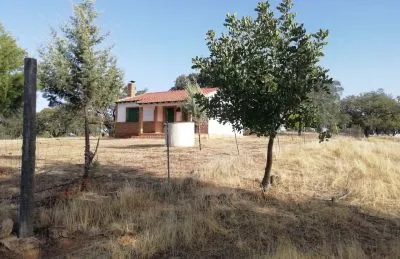 Espectacular finca rústica de 300 ha en la sierra de huelva – coto de caza, manantiales y acceso directo - 5