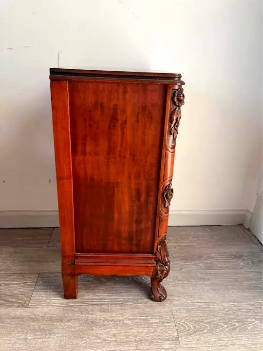 Mueble vintage de madera maciza de segunda mano - 5