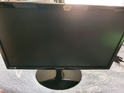 Pantalla monitor samsung 18