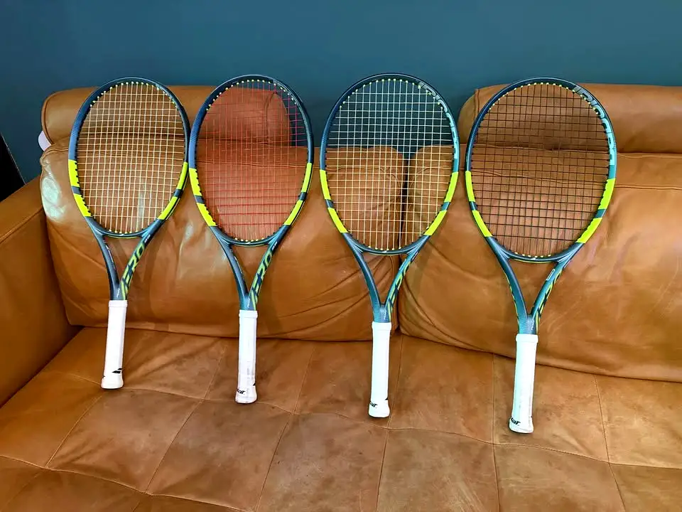 Raquetas de tenis babolat pure aero 26 gen 8 junior como nuevas - 2