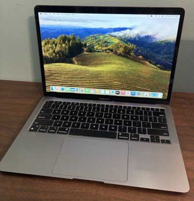 Macbook air m1 2020 256gb usado