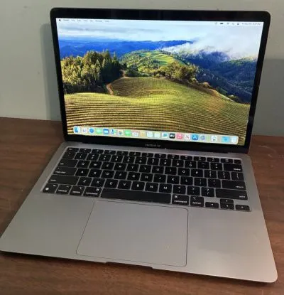 Macbook air m1 2020 256gb usado