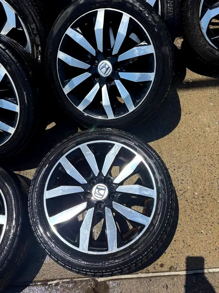 Llantas honda originales 5x114.3 - 3