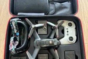 Dji fpv drone 4 baterías gafas fpv y extras