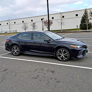 2018 toyota camry se automático, un solo dueño