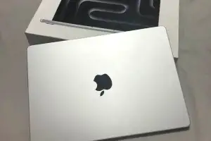 Macbook pro m4 prácticamente nuevo